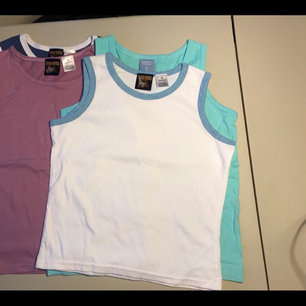 4 girl tank top t shirts size M (#0-1)